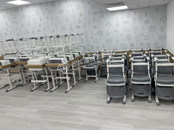 忠實通物流學(xué)而思課桌椅惠州至香港專線整車運輸案例